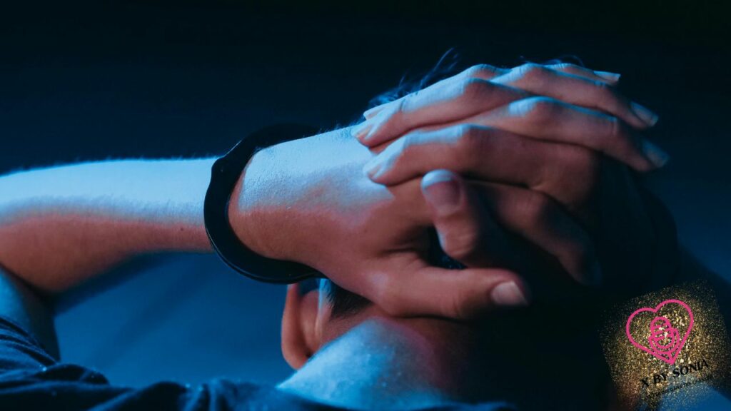 Piqûre de rappel, hypnose de soumission érotique et déclencheurs